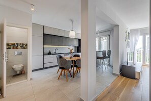 Interior - Modern 90 m2 apt with balcony w the sea view (Split)