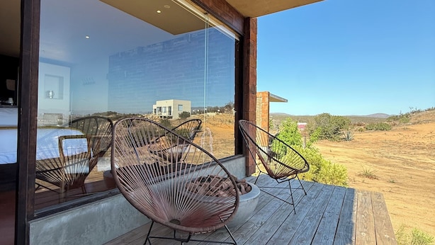 Comfort Double Room, 1 King Bed, Mountain View | Terrace/patio