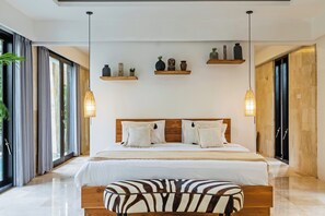 3 bedrooms, free WiFi, bed sheets - Nelayan Garden Villa Exquisite 3 bedroom Canggu 500 meter from beach (Bali)