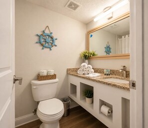 Combined shower/bathtub, hair dryer, towels, shampoo - Stylish Oceanfront King Suite! Tides 20806! (Myrtle Beach)