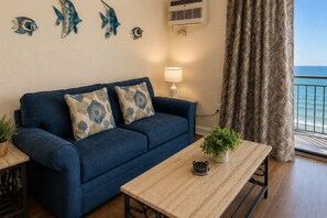 TV - Stylish Oceanfront King Suite! Tides 20806! (Myrtle Beach)