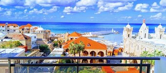 Vers Les Nuages Apartment, Old Souk, Sea View