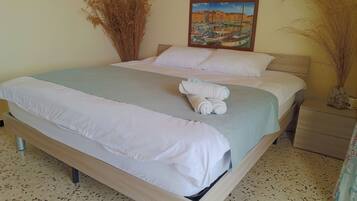 2 chambres, Wi-Fi gratuit, draps fournis