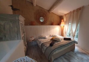 8 dormitorios y wifi