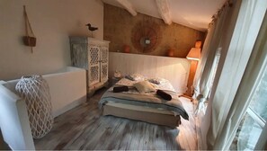 8 chambres, Wi-Fi