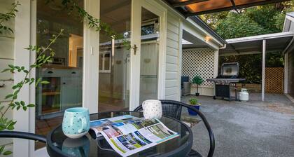 Hop, Skip and Jump to the Lake - Te Anau House