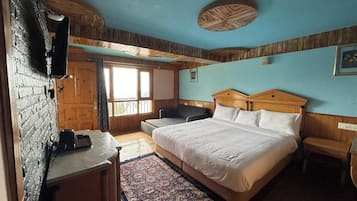 Quarto casal superior | Wi-Fi de cortesia