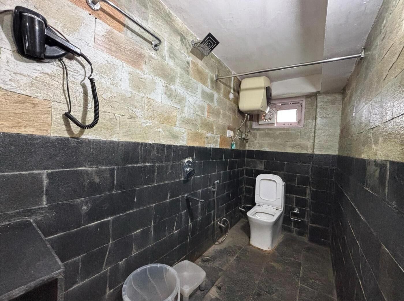 Deluxe Double Room | Bathroom