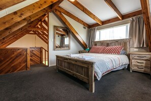 3 多间卧室、熨斗/熨衣板、WiFi、床单