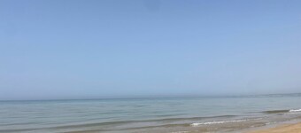 Sabbiad'oro beachfront vacation home 2 minutes walk from the beach