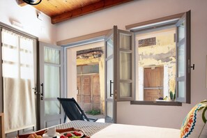 Room - Agapi Suite Accessible Luxurious Accommodat. Jacuz (Ρέθυμνο)