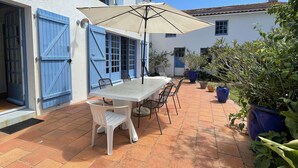 Outdoor dining - Townhouse with pool - 6 guests (Noirmoutier-en-l'Île)