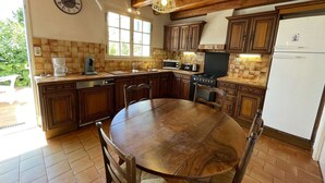 Private kitchen - Townhouse with pool - 6 guests (Noirmoutier-en-l'Île)