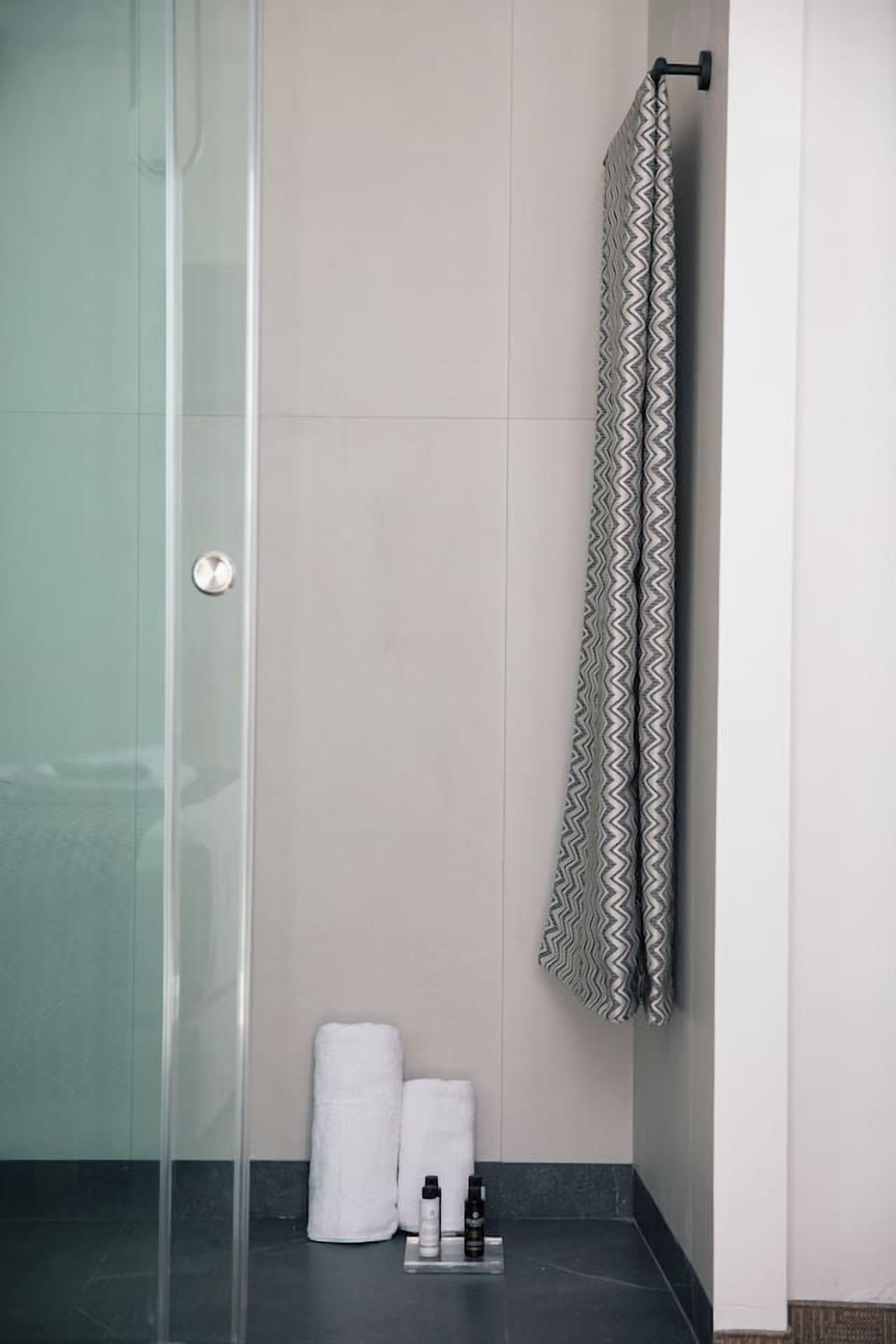 Shower, hair dryer