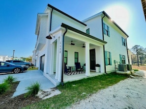 House, 3 Bedrooms | Exterior