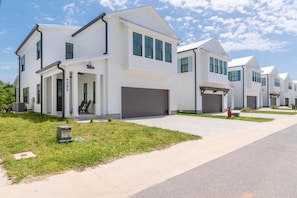 House, 3 Bedrooms | Exterior