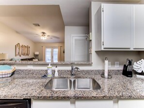 Condo, 2 Bedrooms | Private kitchen - Colony Club N4 by Gold Star Vacation Rentals (Gulf Shores)