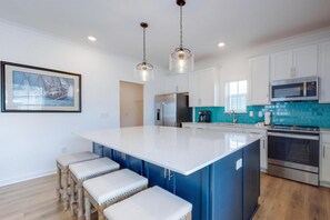 Casa, 3 habitaciones | Cocina privada