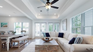 House, 3 Bedrooms | Living room - Peek-a-bay by Gold Star Vacation Rentals (Orange Beach)