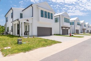 House, 3 Bedrooms | Exterior