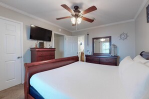 Condo, 2 Bedrooms