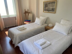 3 bedrooms, iron/ironing board, free WiFi, bed sheets - Villa Le Largue, Saint-Georges-de-Didonne (Saint-Georges-de-Didonne)