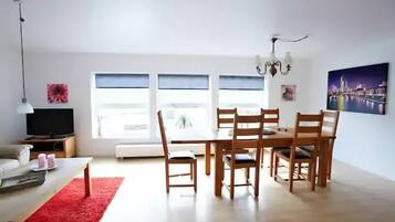 Standard Apartment | Dining room