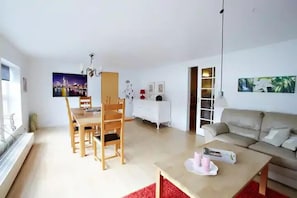 Apartamento estándar | Comedor