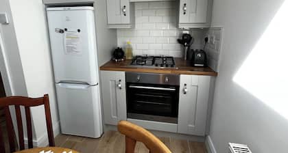 3br-sea View-fireplace-garden-free Parking