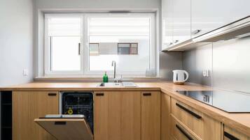 Frigorífic, forn, placa de cuina i rentaplats