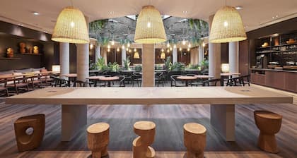 Le Bellune Paris Hotel & Spa