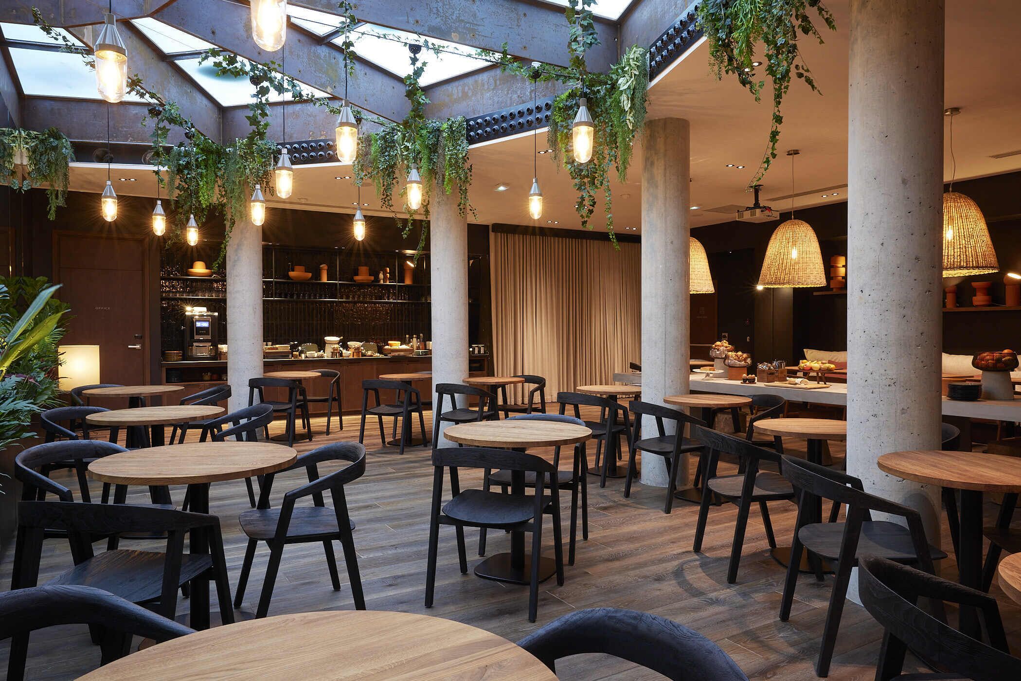 Photo - Le Bellune Paris