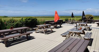 Sea and Mountain View Sunbeach Holiday Snowdonia