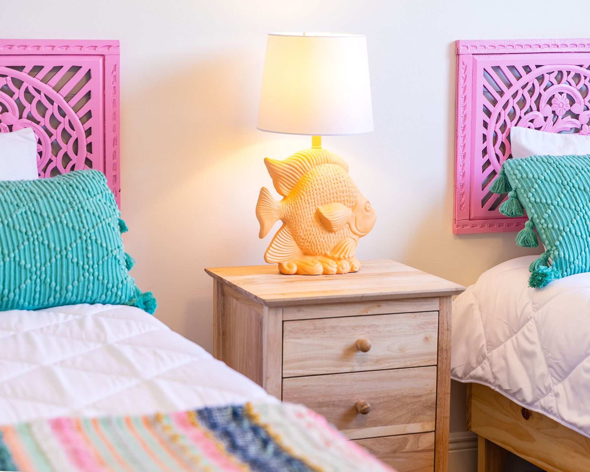 3 室のベッドルーム、旅行用ベビーベッド、WiFi