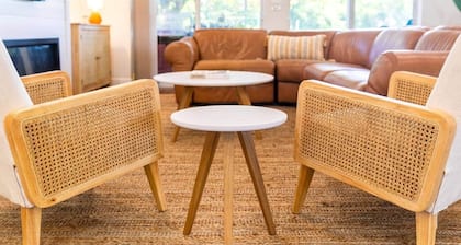 Hammock House Near Beach, Golf and Nightlife