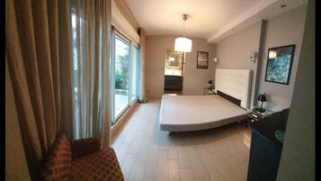 5 chambres, bureau, fer et planche Ă repasser, Wi-Fi gratuit