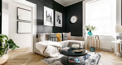 Luxe Experience - Premium Central House