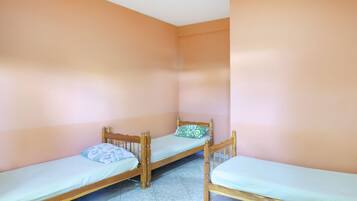 Quadruple Room (4 Single Beds) | Iron/ironing board, free WiFi, bed sheets