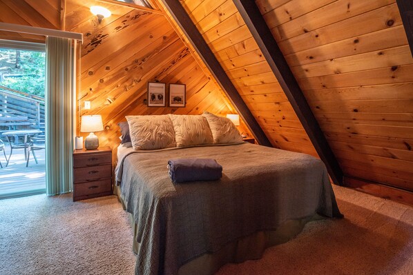4 bedrooms, free WiFi, bed sheets