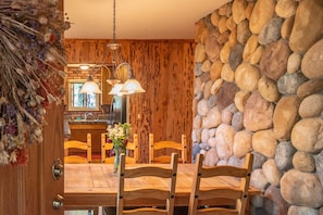 Dining - Lux's Lair - Classic Chalet in Big Trees Village (Camp Connell)