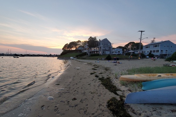 In StrandnĂ€he, LiegestĂŒhle, StrandtĂŒcher