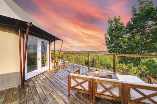 Premium Suite 4 - Safari Tent - Outdoor Soaking Tub