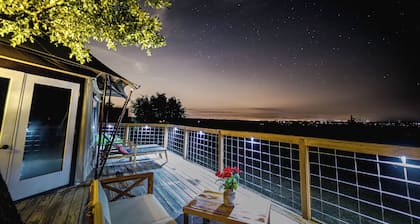 Luxury Safari Tent #4 Scenic Hill Country Views- Private Deck/Hot Tub/Pond Pool