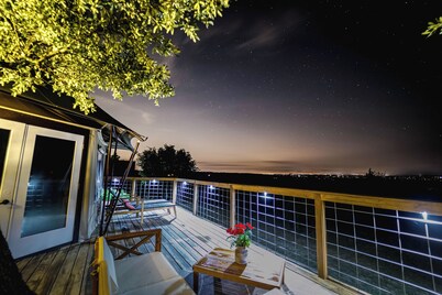Luxury Safari Tent #4 Scenic Hill Country Views- Private Deck/Hot Tub/Pond Pool