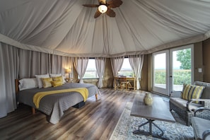 1 habitación, escritorio, wifi gratis y ropa de cama