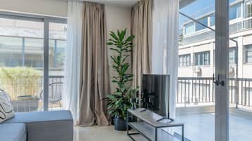 Panoramic Suite | 1 bedroom, premium bedding, in-room safe, soundproofing