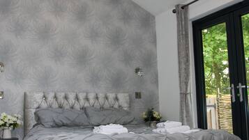 Panoramic Bungalow, Private Bathroom, Courtyard View | 1 bedroom