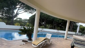 Unclassified image, 2 of 10, button - Stunning 2-bed Apartment in Faro (Loulé)