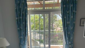 Unclassified image, 4 of 10, button - Stunning 2-bed Apartment in Faro (Loulé)