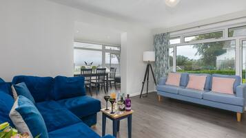 Cottage | Living room